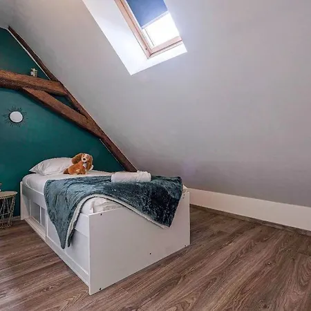 Holiday home Magnifique Maison De - Parking - Proche Fublaines